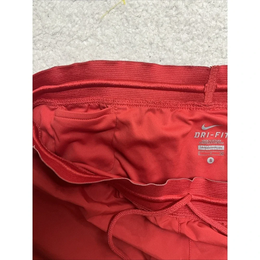 Nike Shorts Womens L Red Dri-FIT Running 3